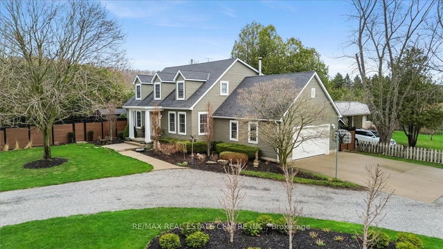 653 Glen Morris Road W