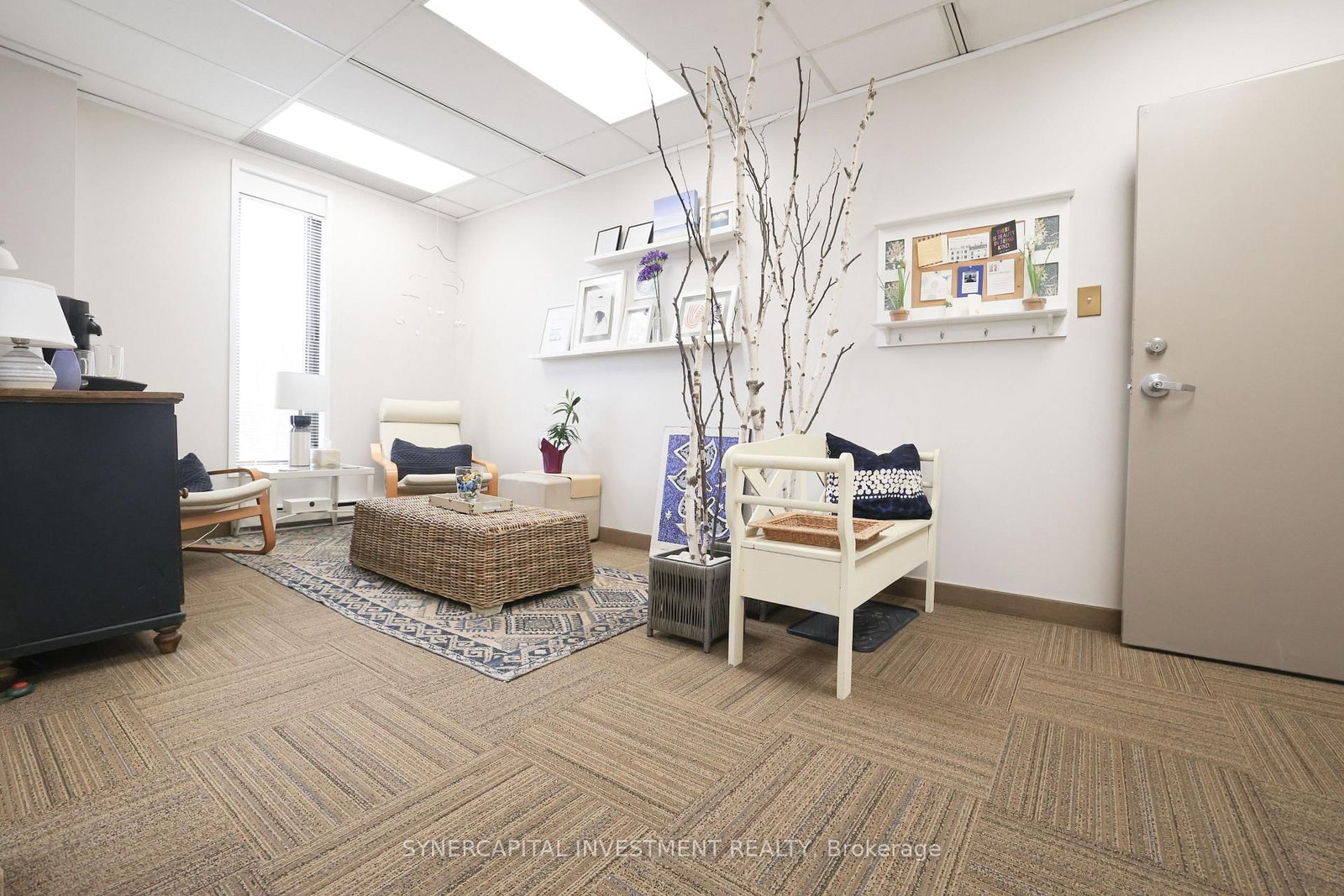 1376 Bank Street, Unit 304 - Photo 4