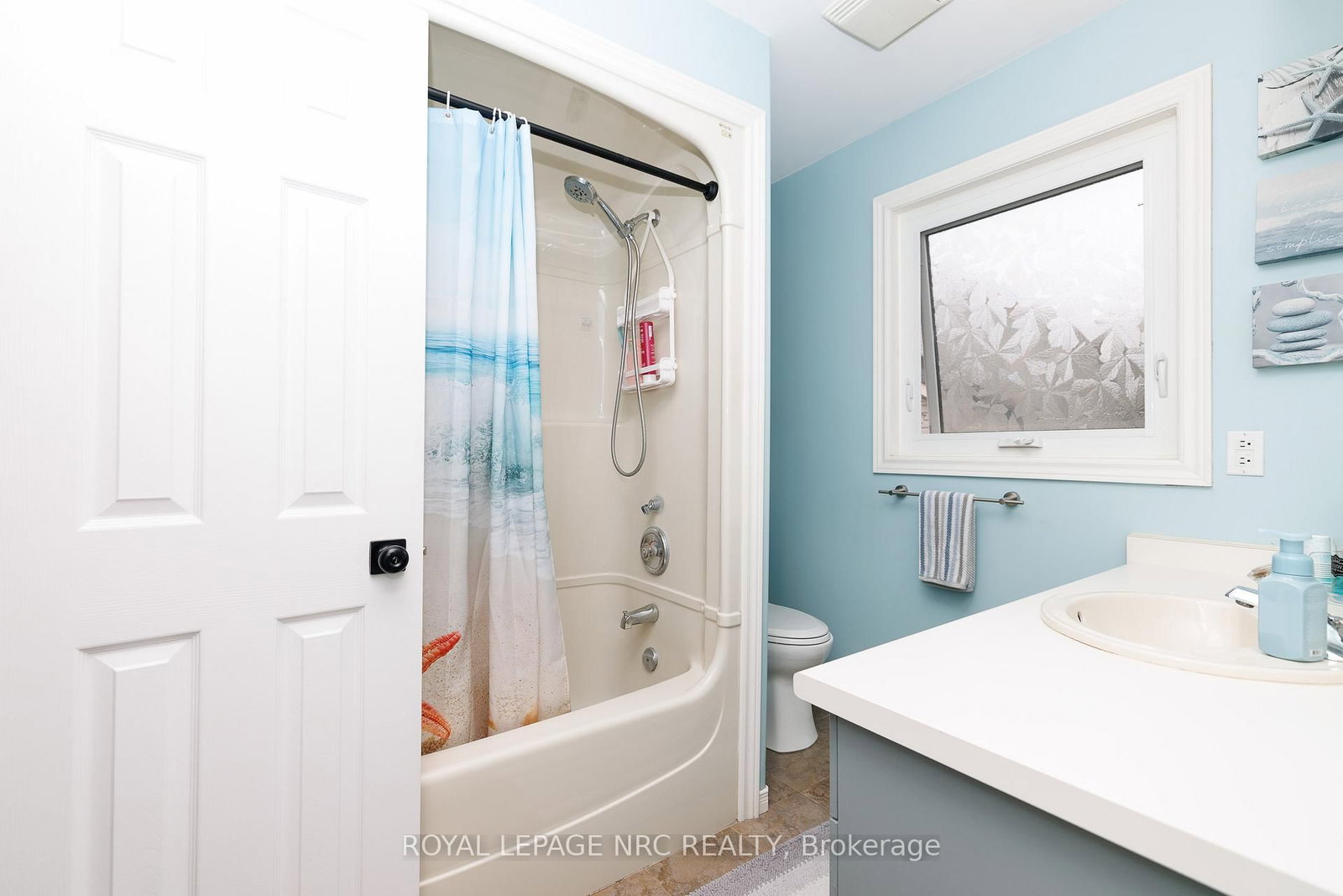 2343 JESSIE Crescent - Photo 29