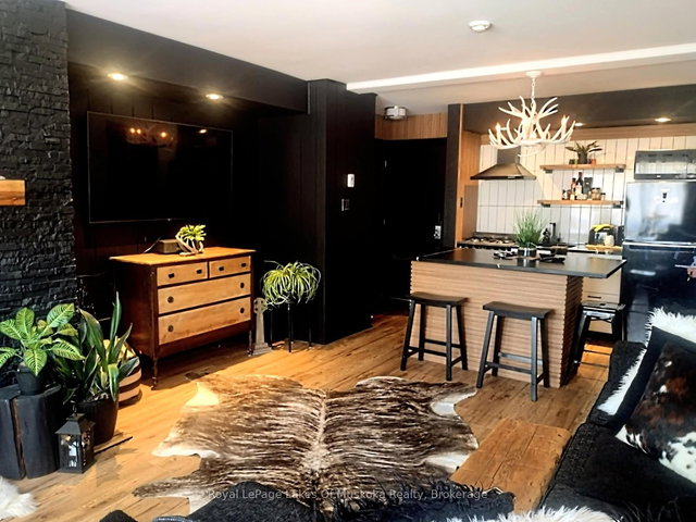 301 - 54 Summit DRIVE Drive