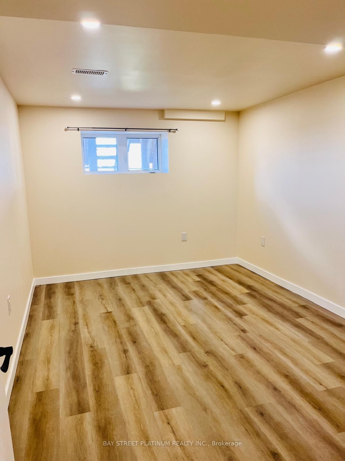 108 Mcwatters Street - Photo 11