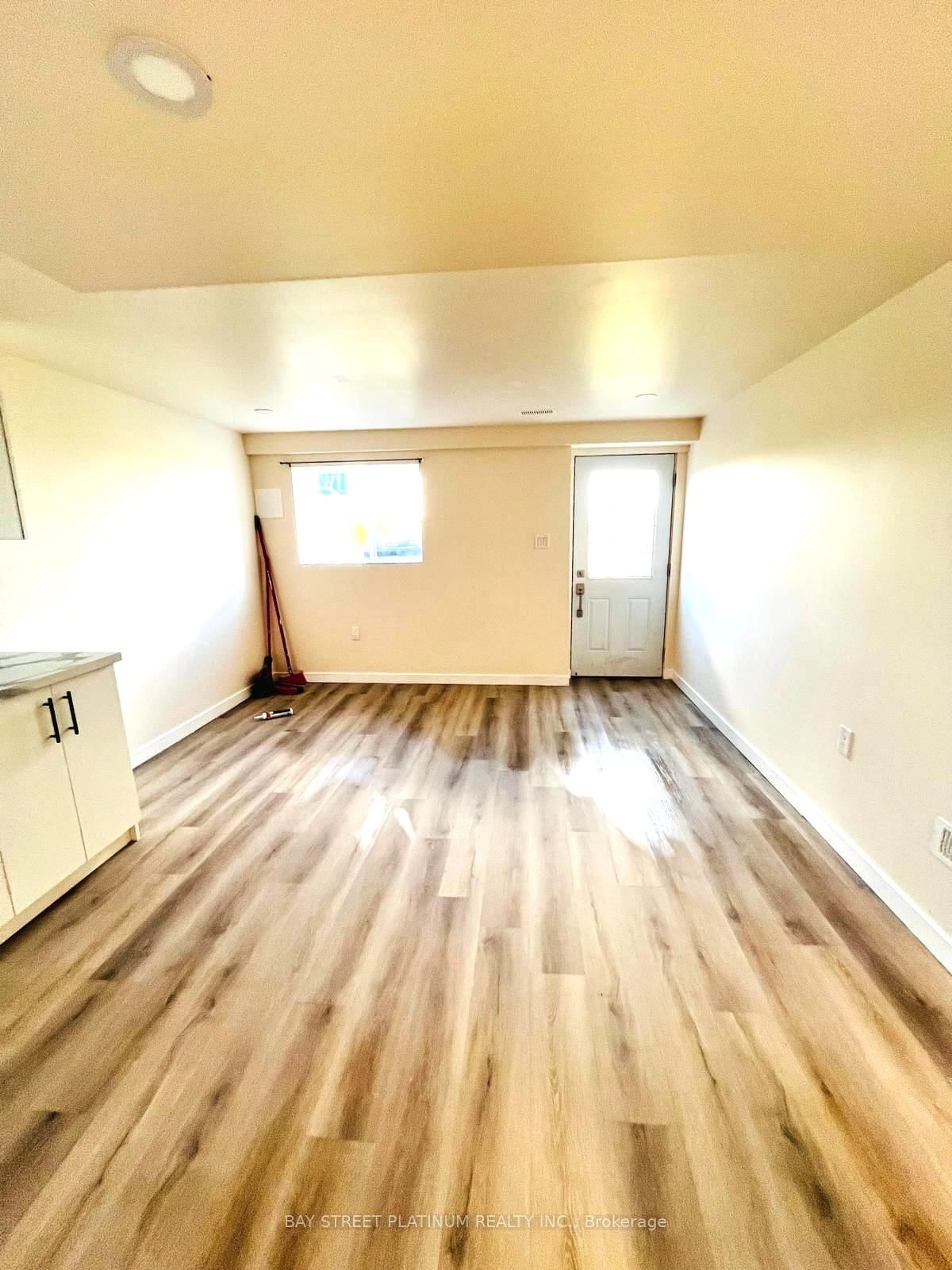 108 Mcwatters Street - Photo 15