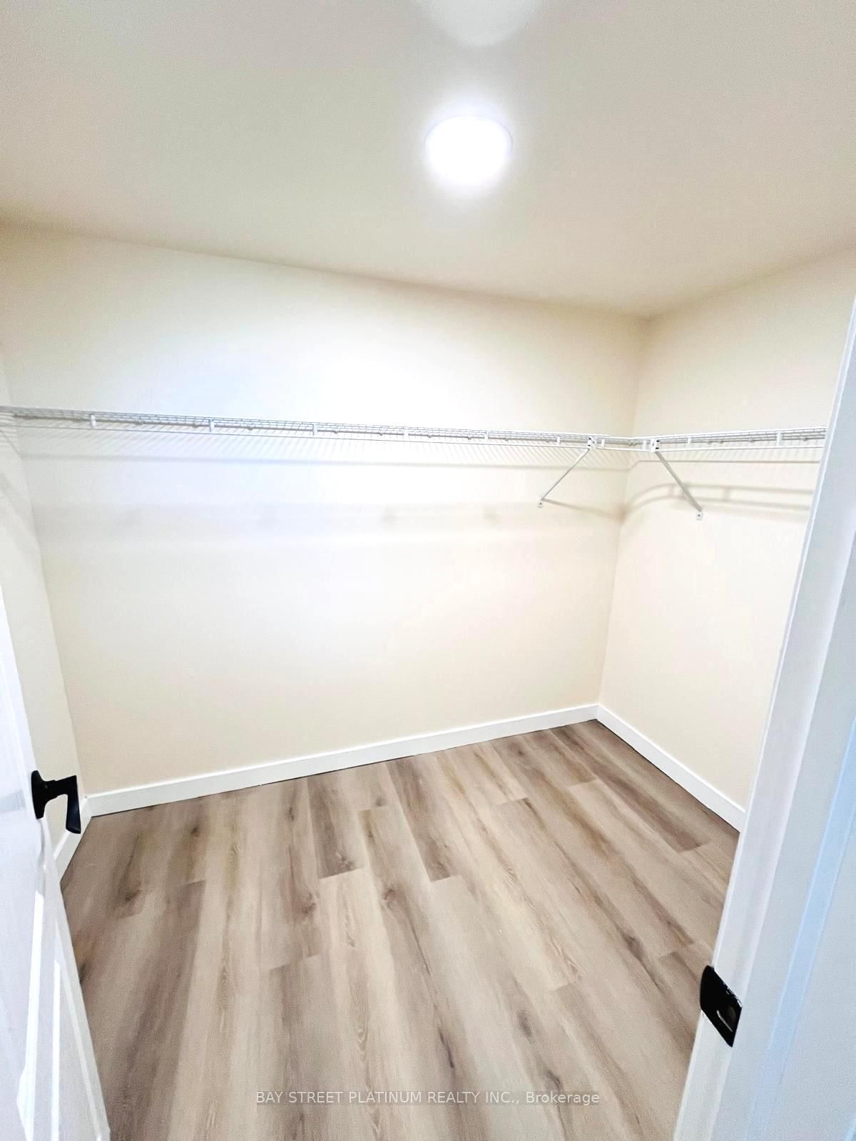 108 Mcwatters Street - Photo 9