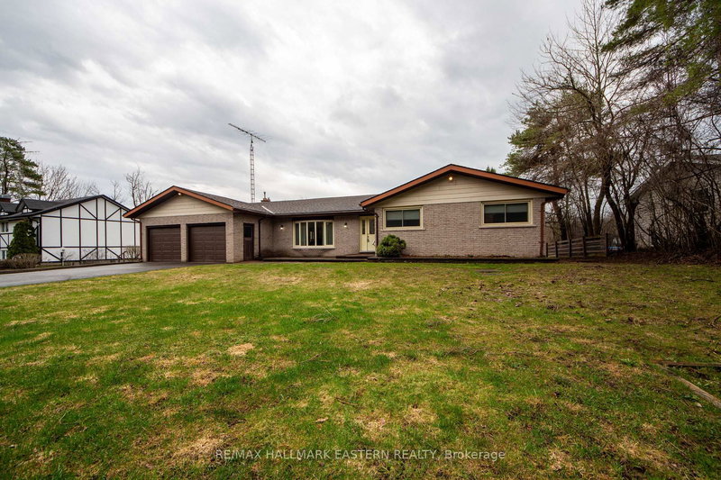 1239 7th Line, Selwyn, K0L 2H0 | Image 2