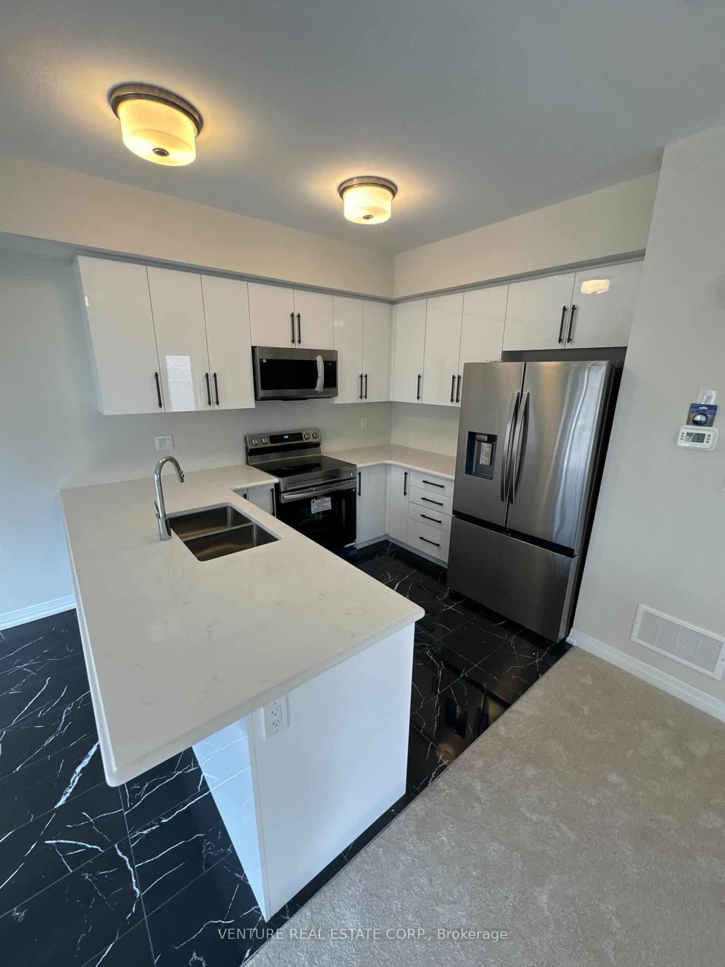 660 Colborne Street W, Unit C-12 - Photo 8