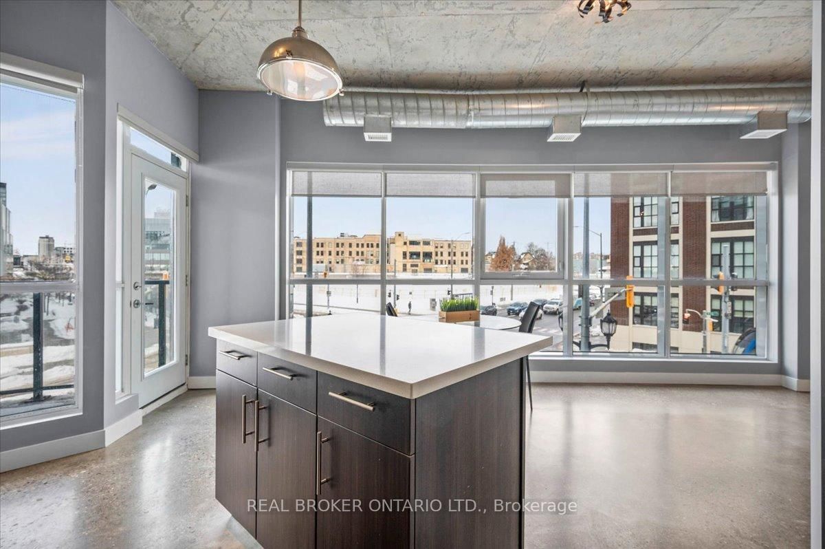 1 VICTORIA Street S, Unit 203 - Photo 11