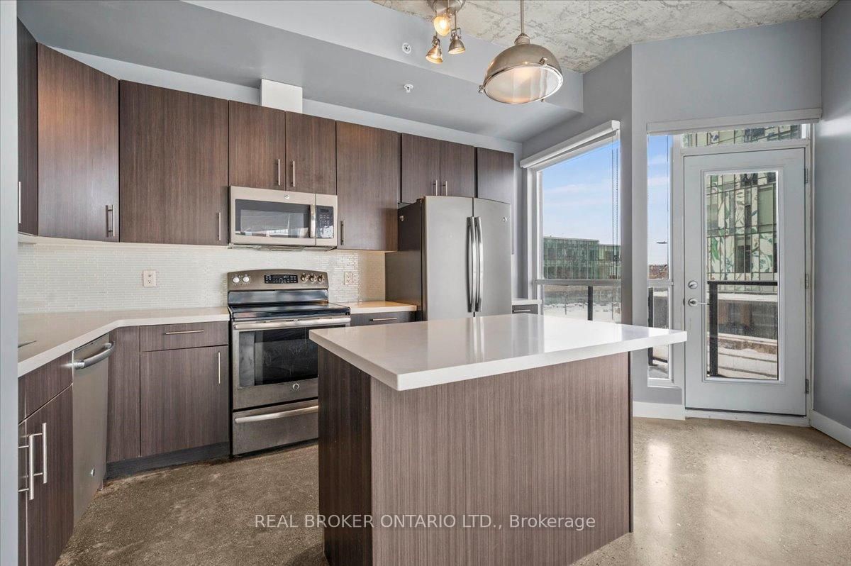 1 VICTORIA Street S, Unit 203 - Photo 12