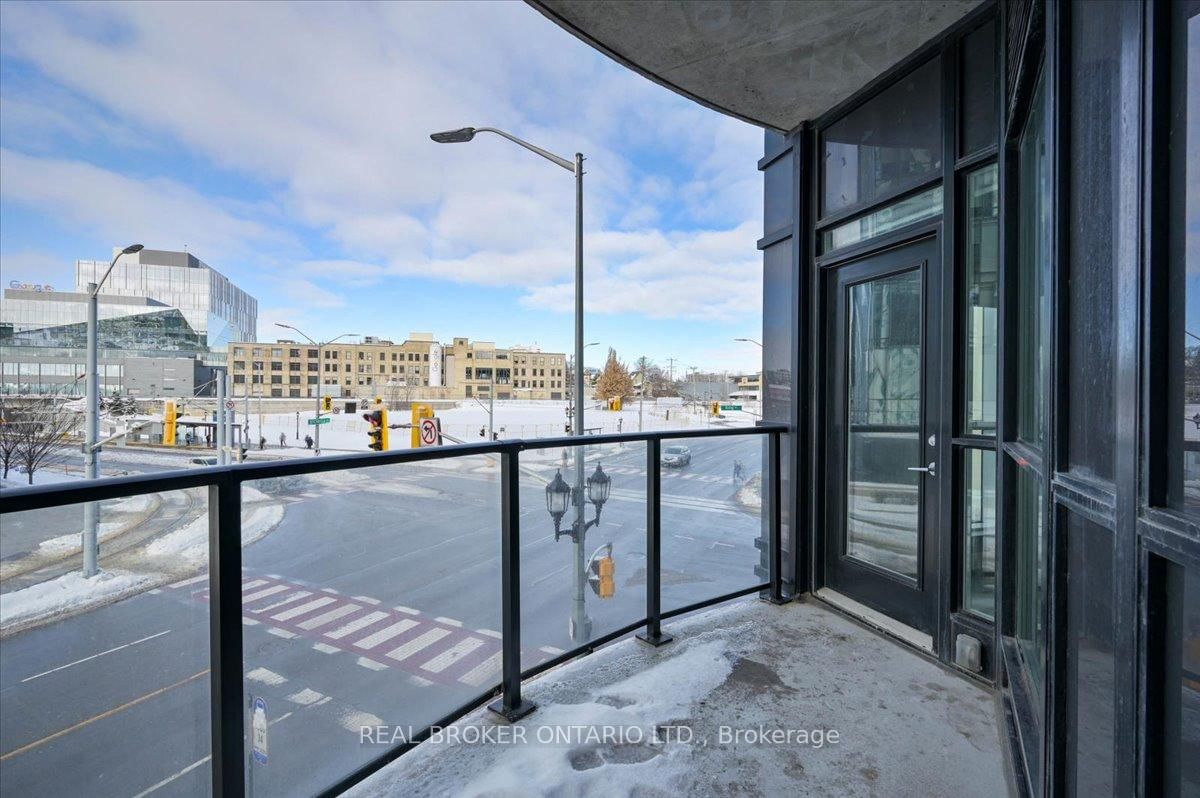 1 VICTORIA Street S, Unit 203 - Photo 18