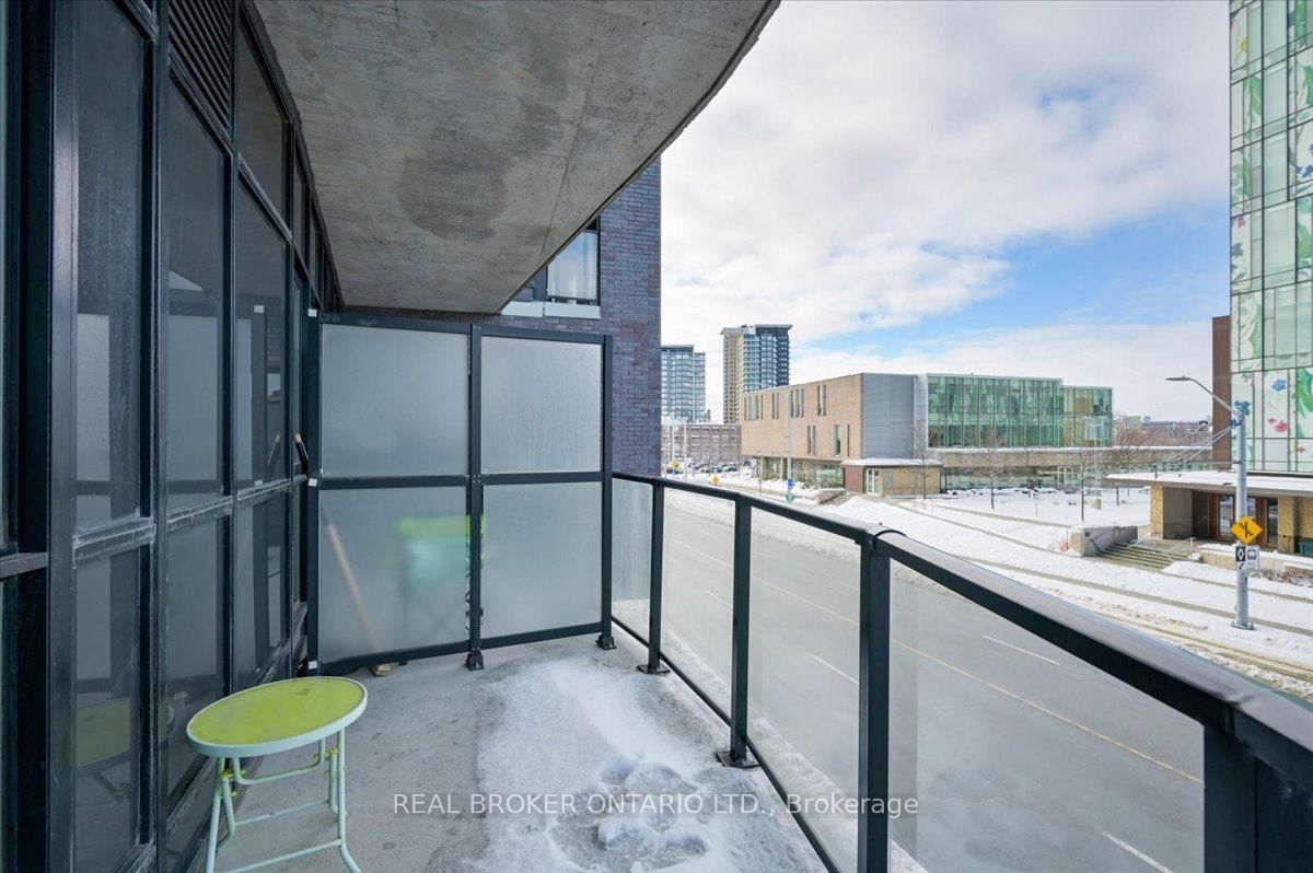 1 VICTORIA Street S, Unit 203 - Photo 19