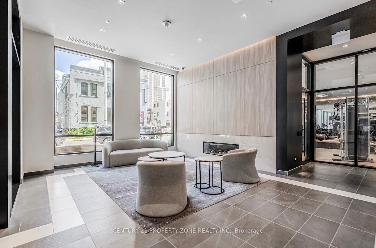 1 Jarvis Street, Unit 1019 - Photo 2