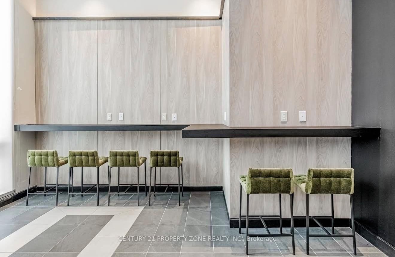 1 Jarvis Street, Unit 1019 - Photo 4