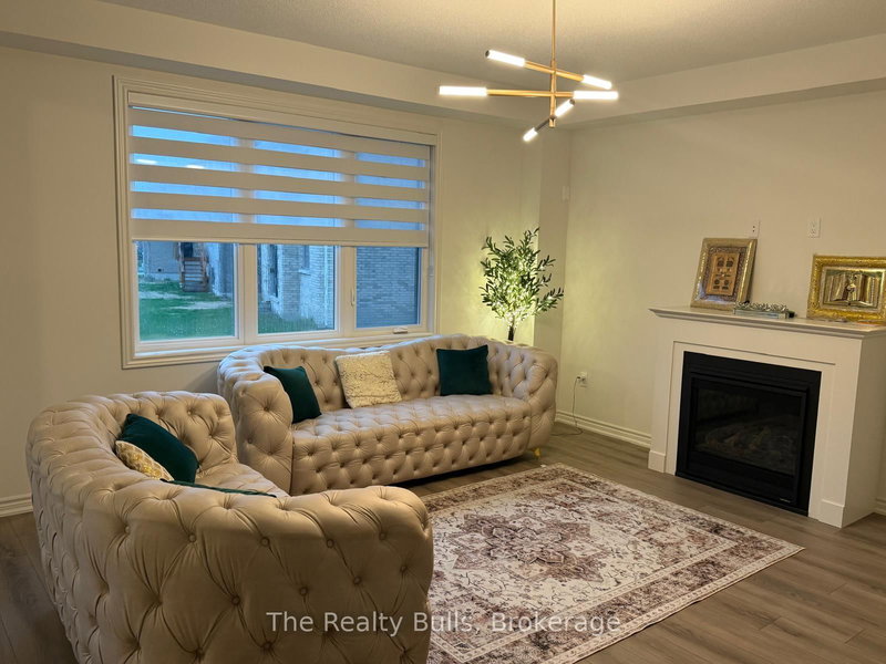 532 Hornbeck St, Cobourg, K9A 4A1 | Image 3