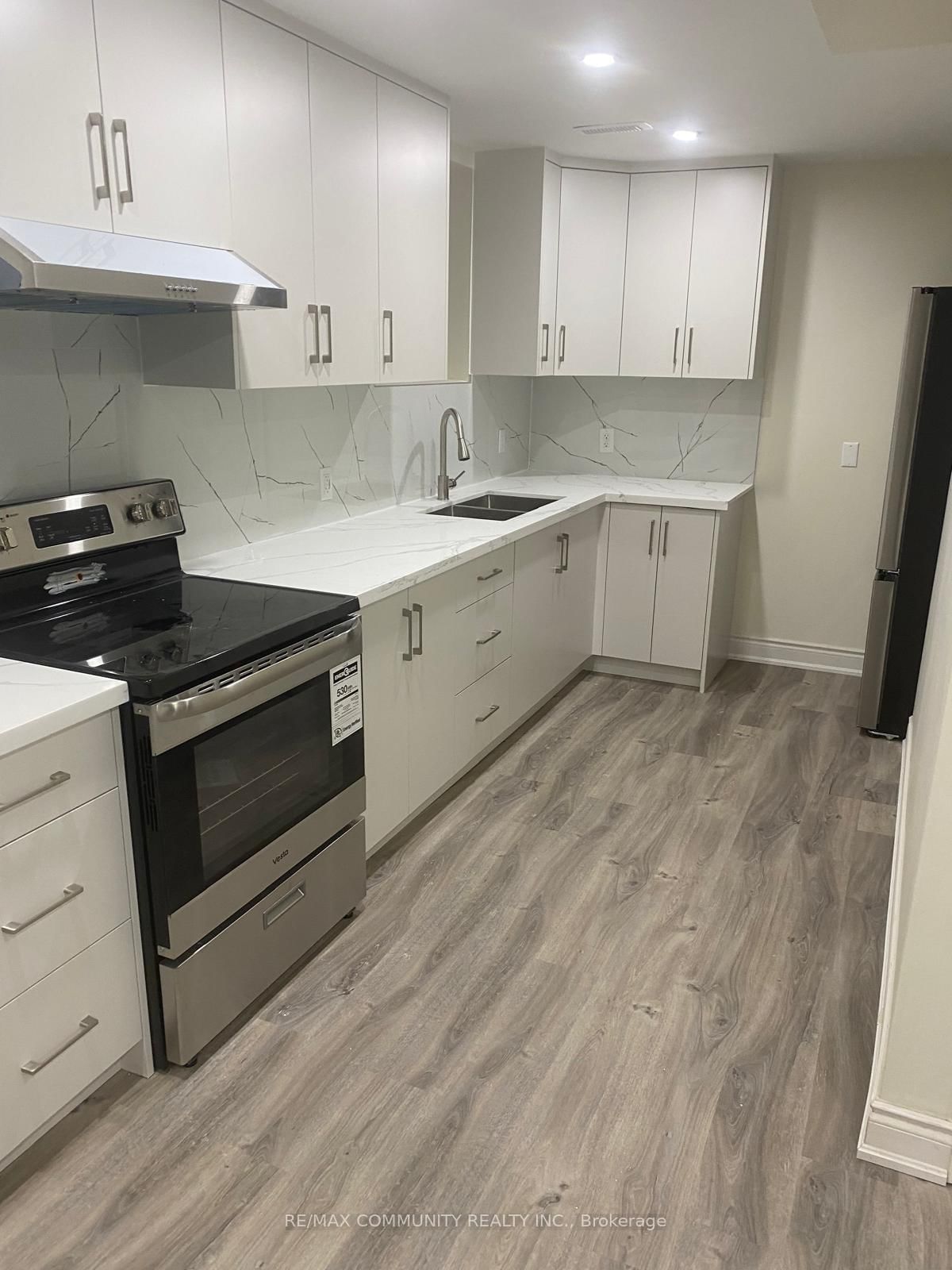 162 Agro Street - Photo 2