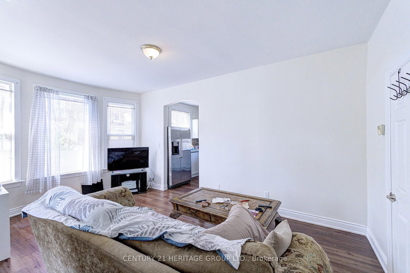 243 Gibson Ave, Hamilton, L8L 6K3 | Image 3