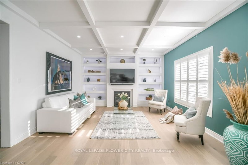 318 Wallace St, Shelburne, L9V 2S2 | Image 3