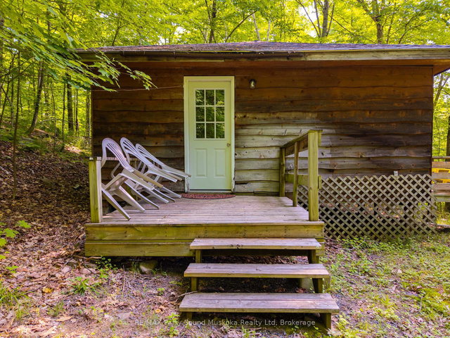 40 Loon Echo Trail