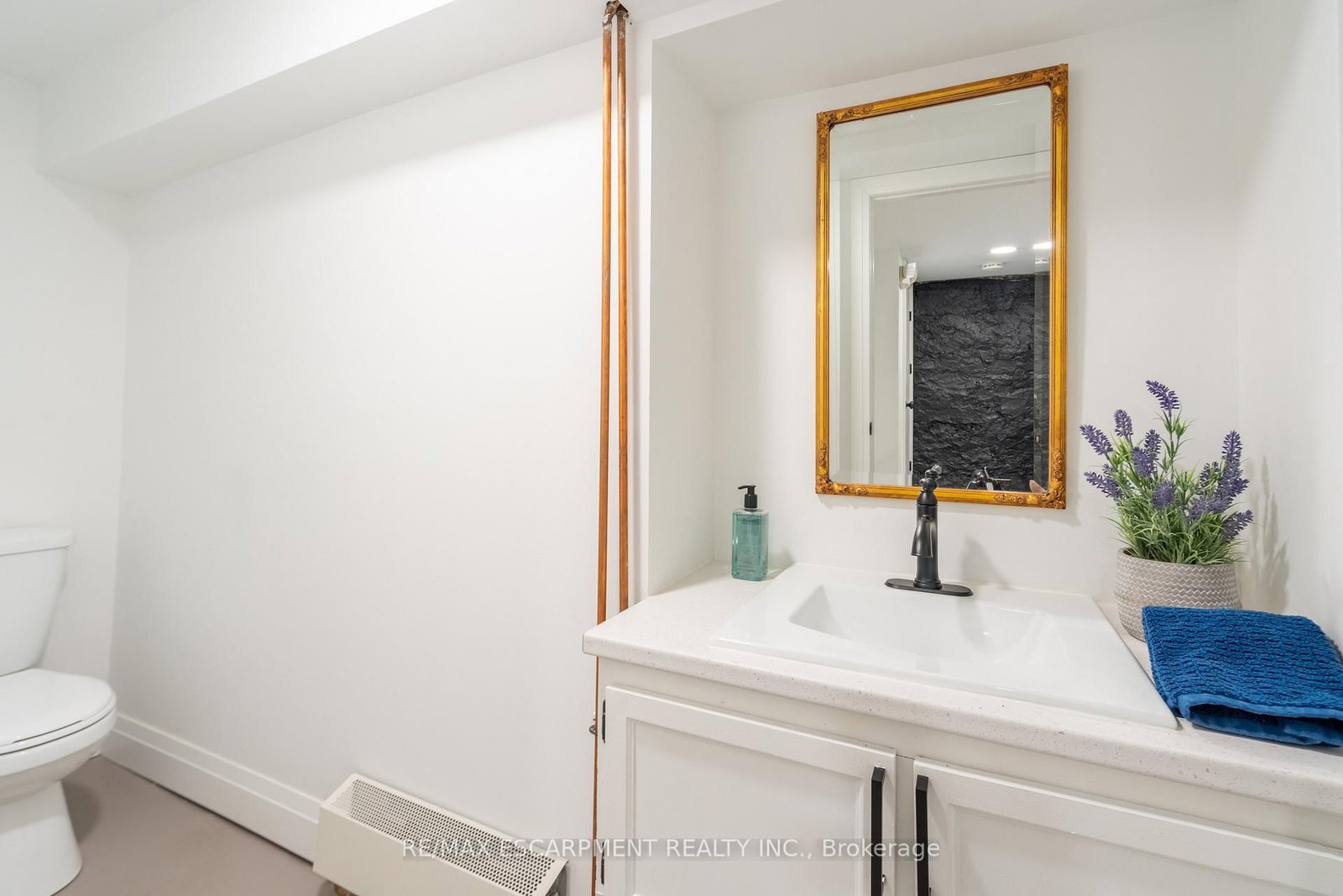 299 James Street N - Photo 20