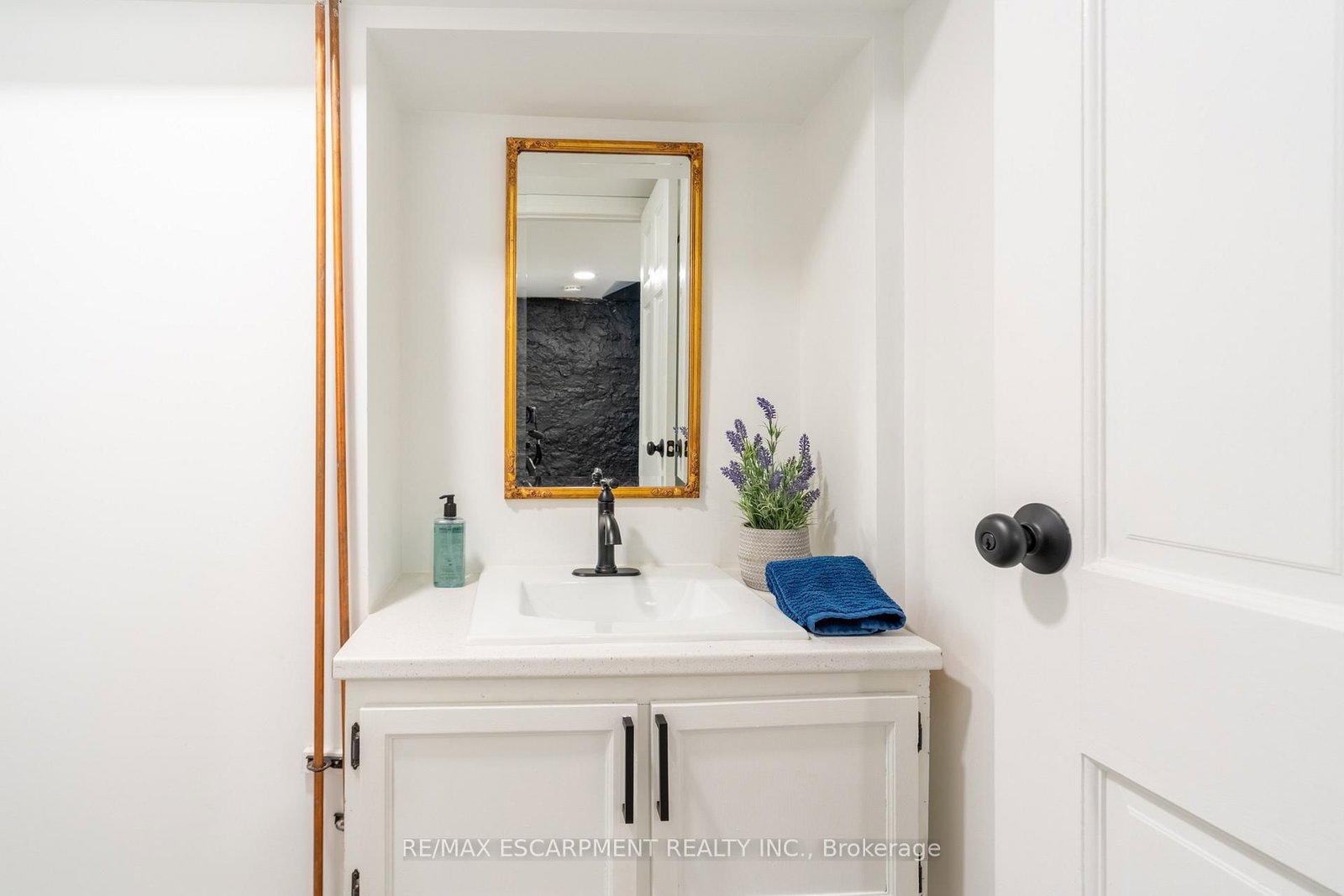 299 James Street N - Photo 21