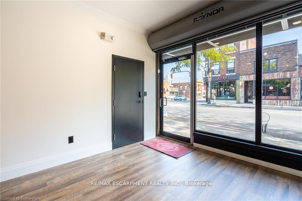 299 James Street N - Photo 7