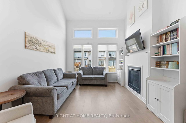 695 Capricorn Circle