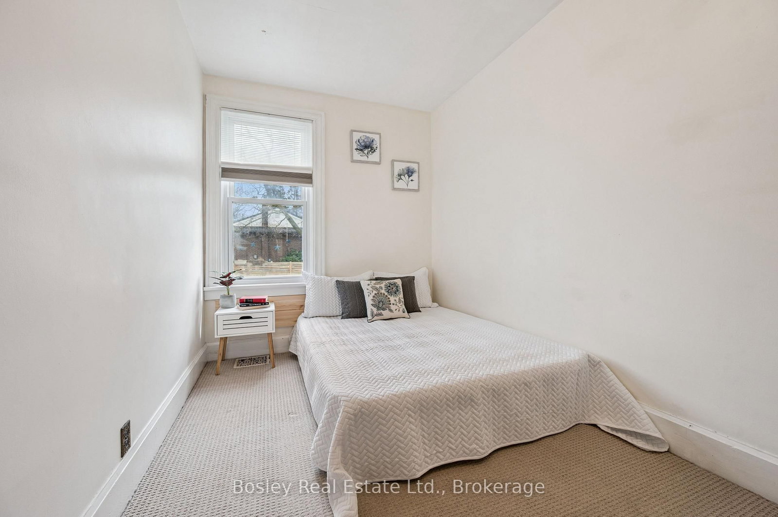 326 Exhibition Street - Photo 17