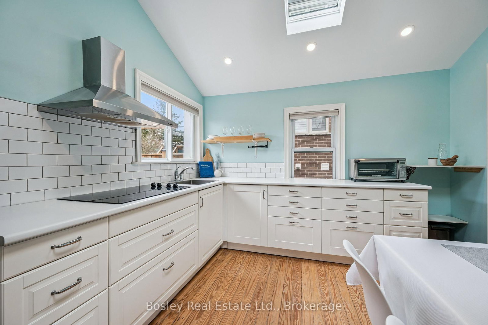 326 Exhibition Street - Photo 23