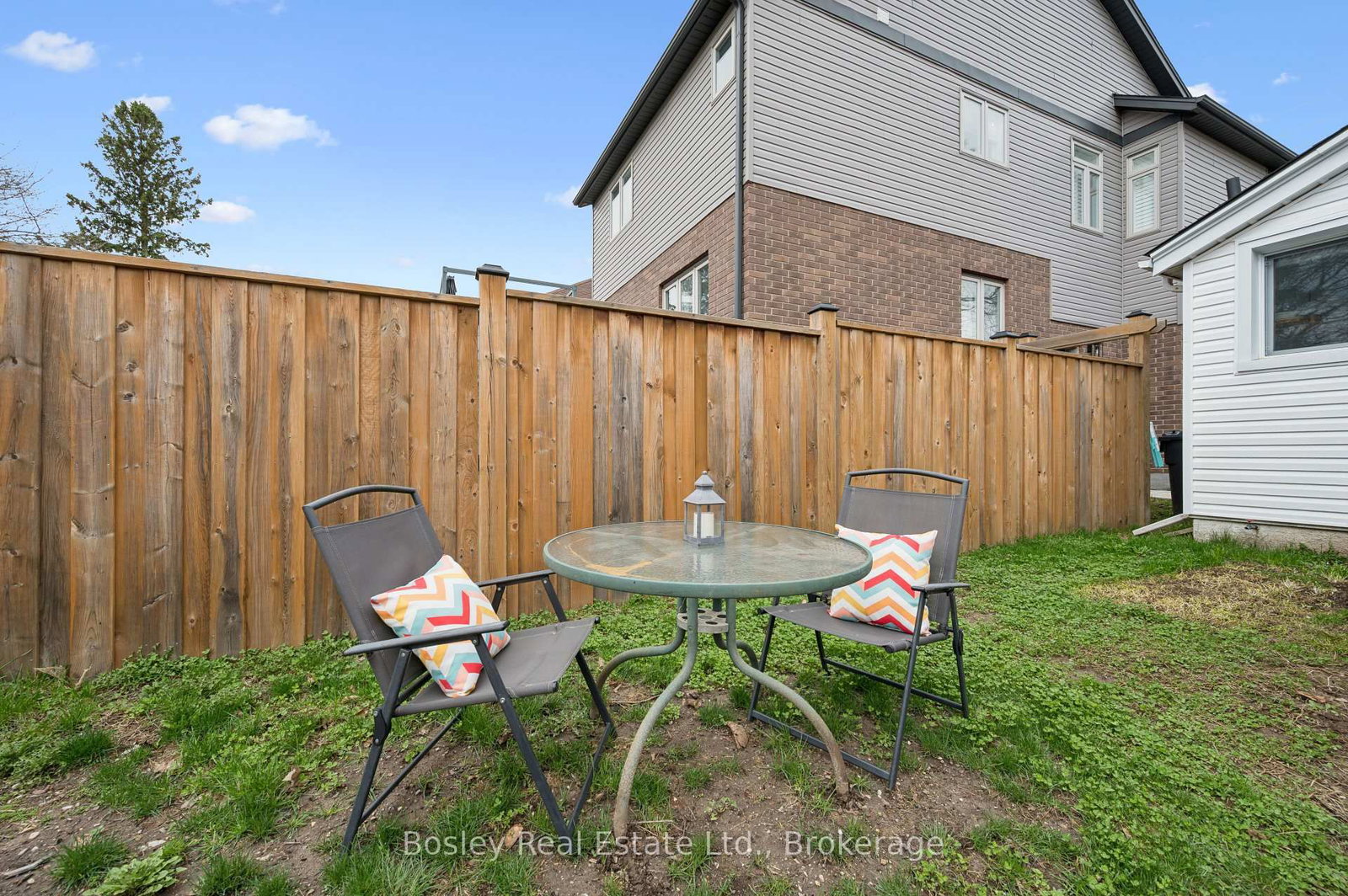 326 Exhibition Street - Photo 32