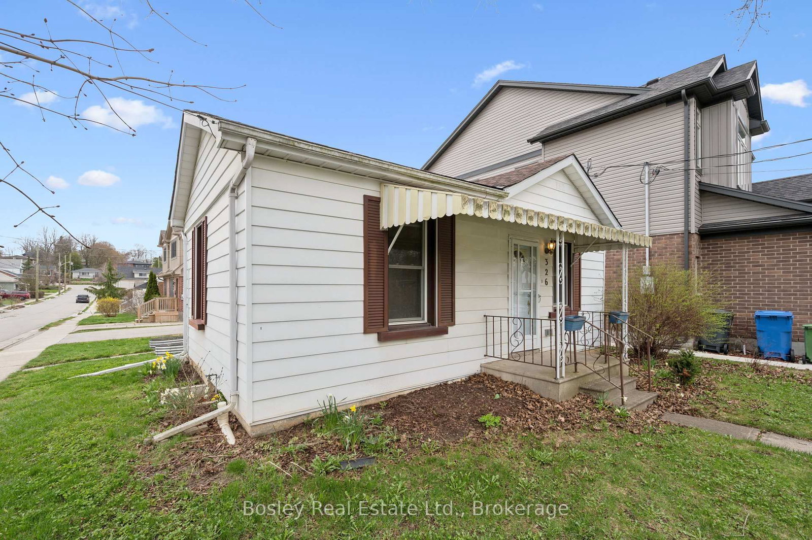 326 Exhibition Street - Photo 5