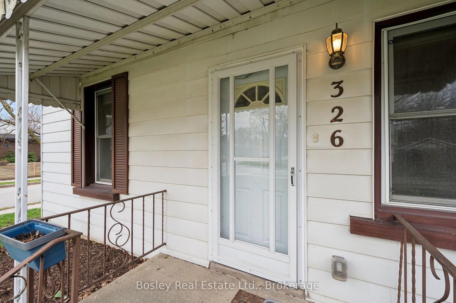 326 Exhibition Street - Photo 9