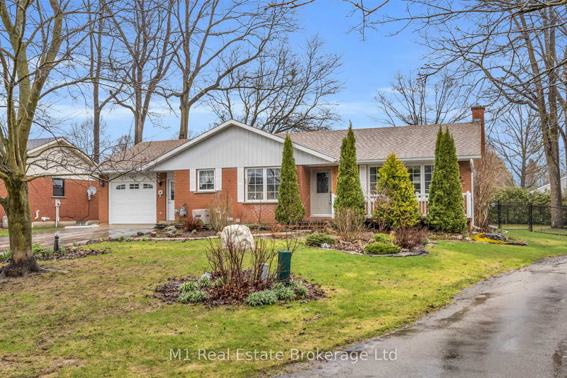 540 Church Cres, Wellington North, N0G 2L2 | Image 3