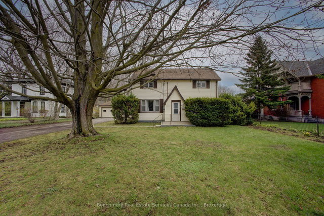 61 St. John Street S