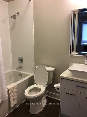 150 Main Street W, Unit 302 - Photo 10