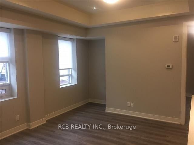 150 Main Street W, Unit 302 - Photo 8