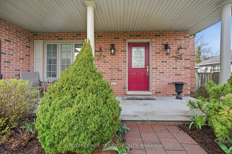 32 Wingreen Lane, Middlesex Centre, N0L 1R0 | Image 3