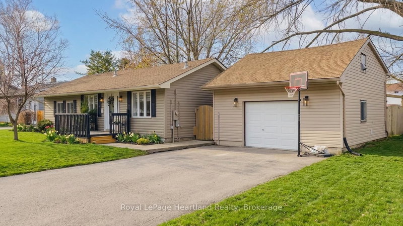 304 Regent St, Goderich, N7A 2X8 | Image 2