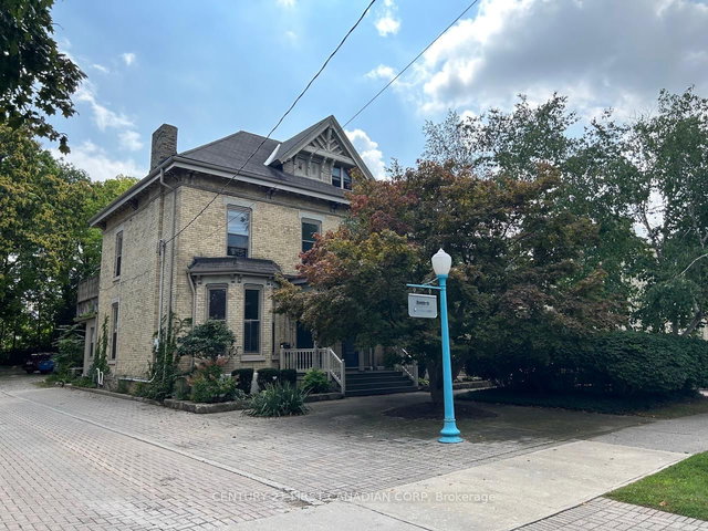 Apt 3 - 359 Princess Avenue