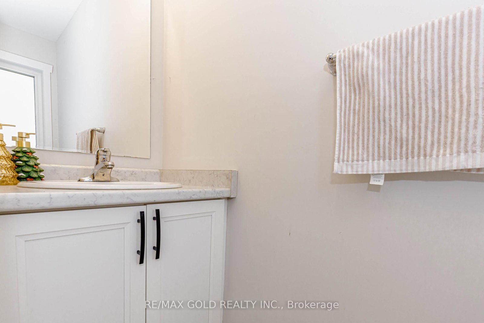 18 Wilkinson Avenue - Photo 22