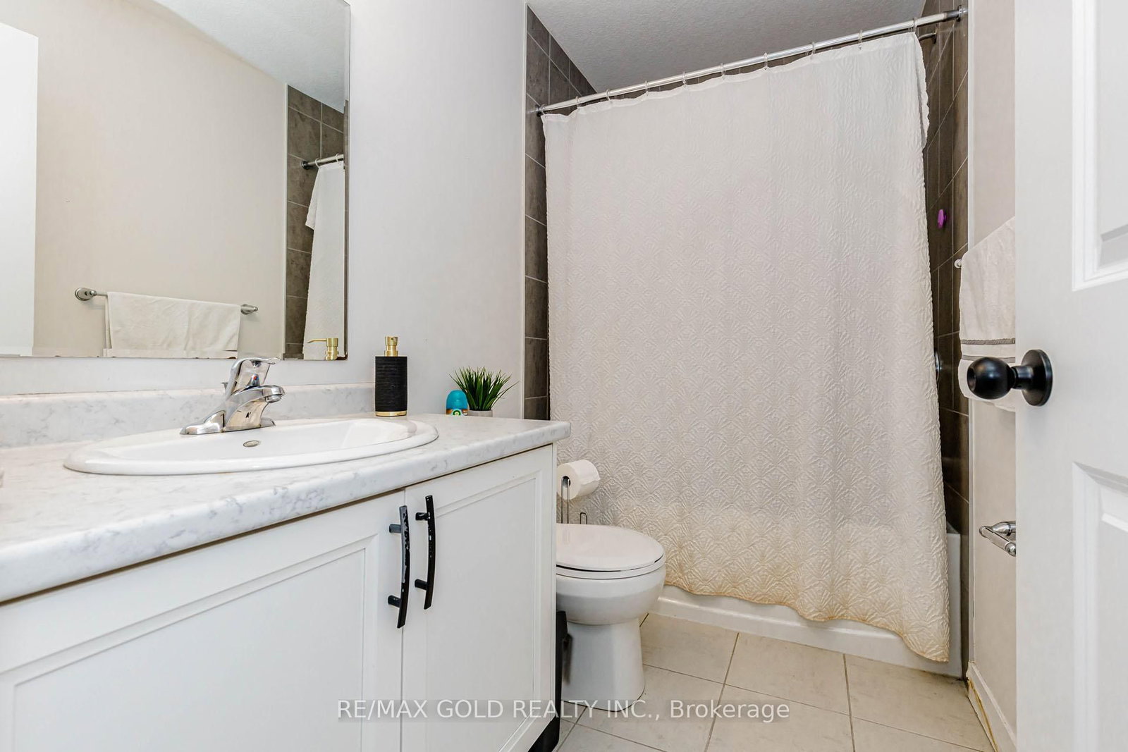 18 Wilkinson Avenue - Photo 39