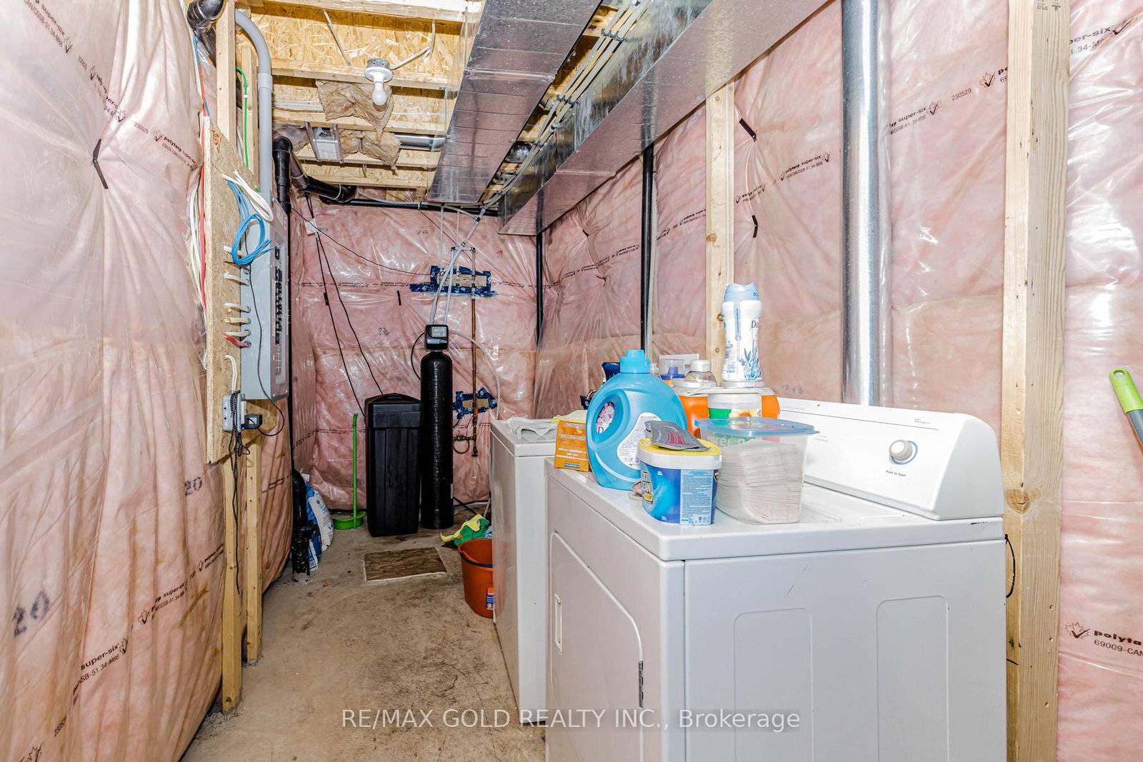 18 Wilkinson Avenue - Photo 45