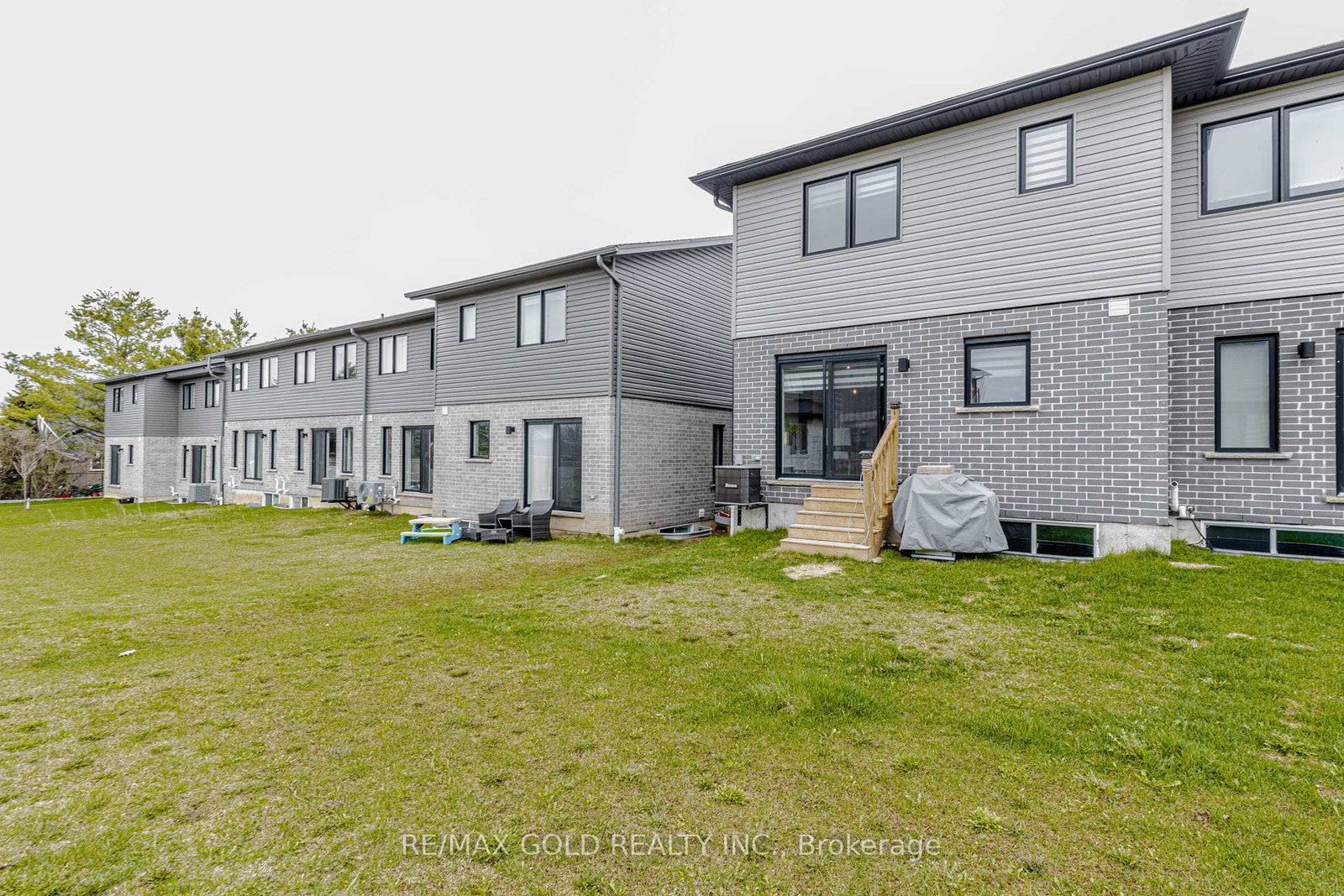 18 Wilkinson Avenue - Photo 49