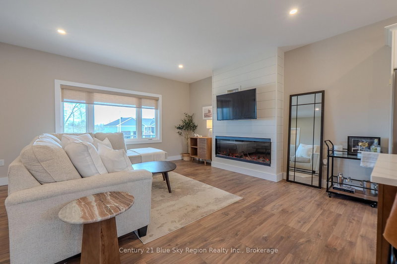 14 Evan Pl, North Bay, P1B 0G8 | Image 3