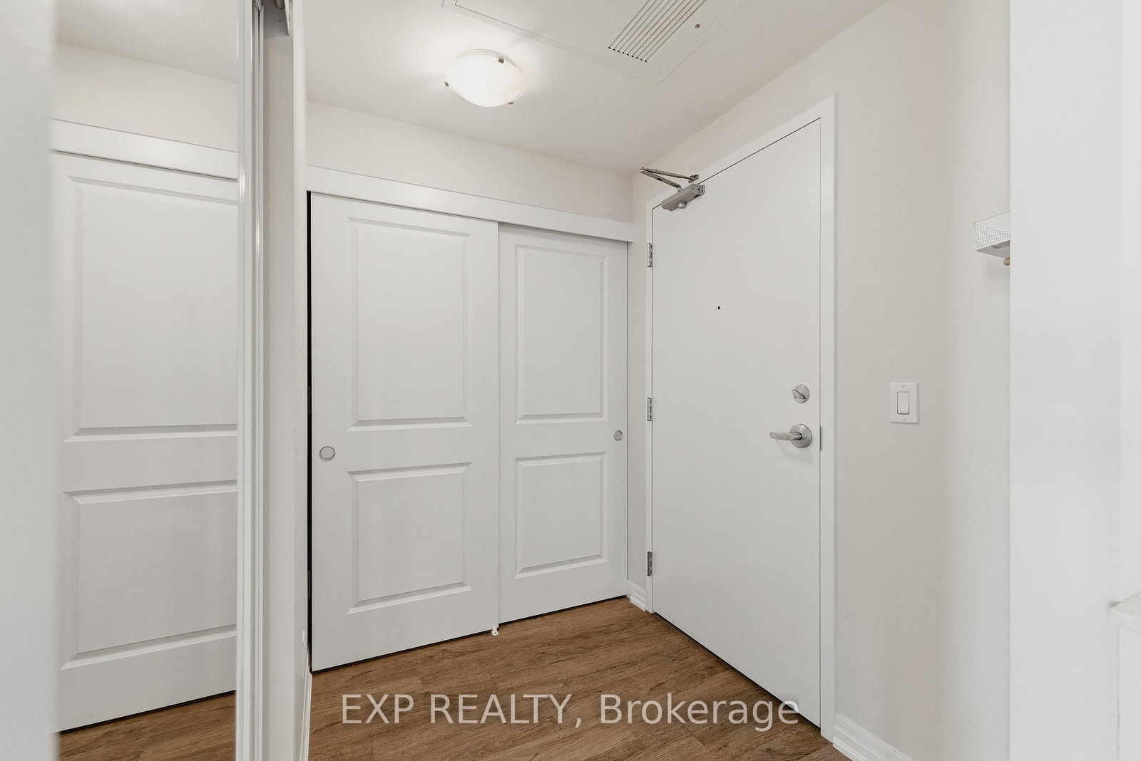 195 Commonwealth Street, Unit 206 - Photo 3