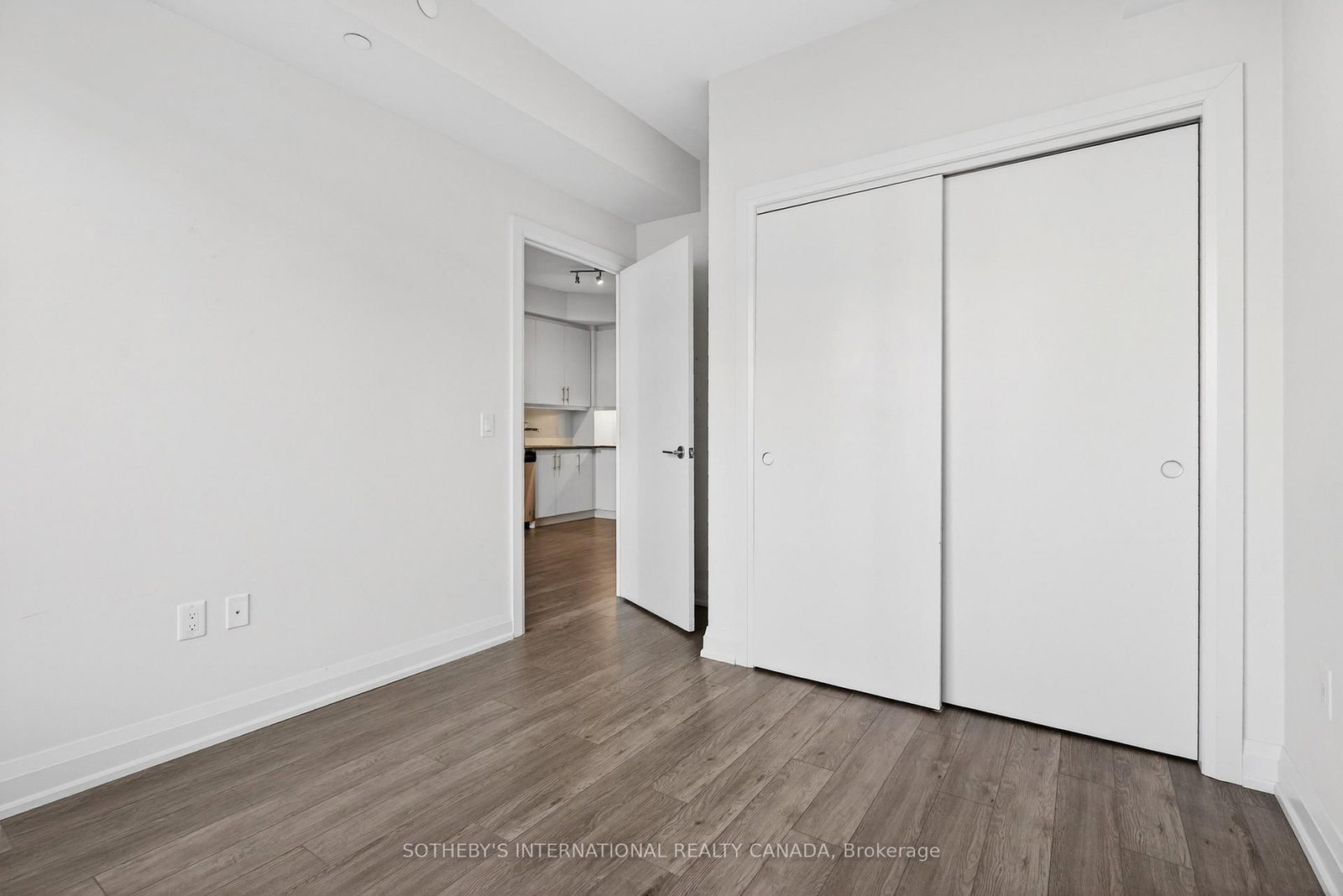 212 King William Street E, Unit 313 - Photo 16