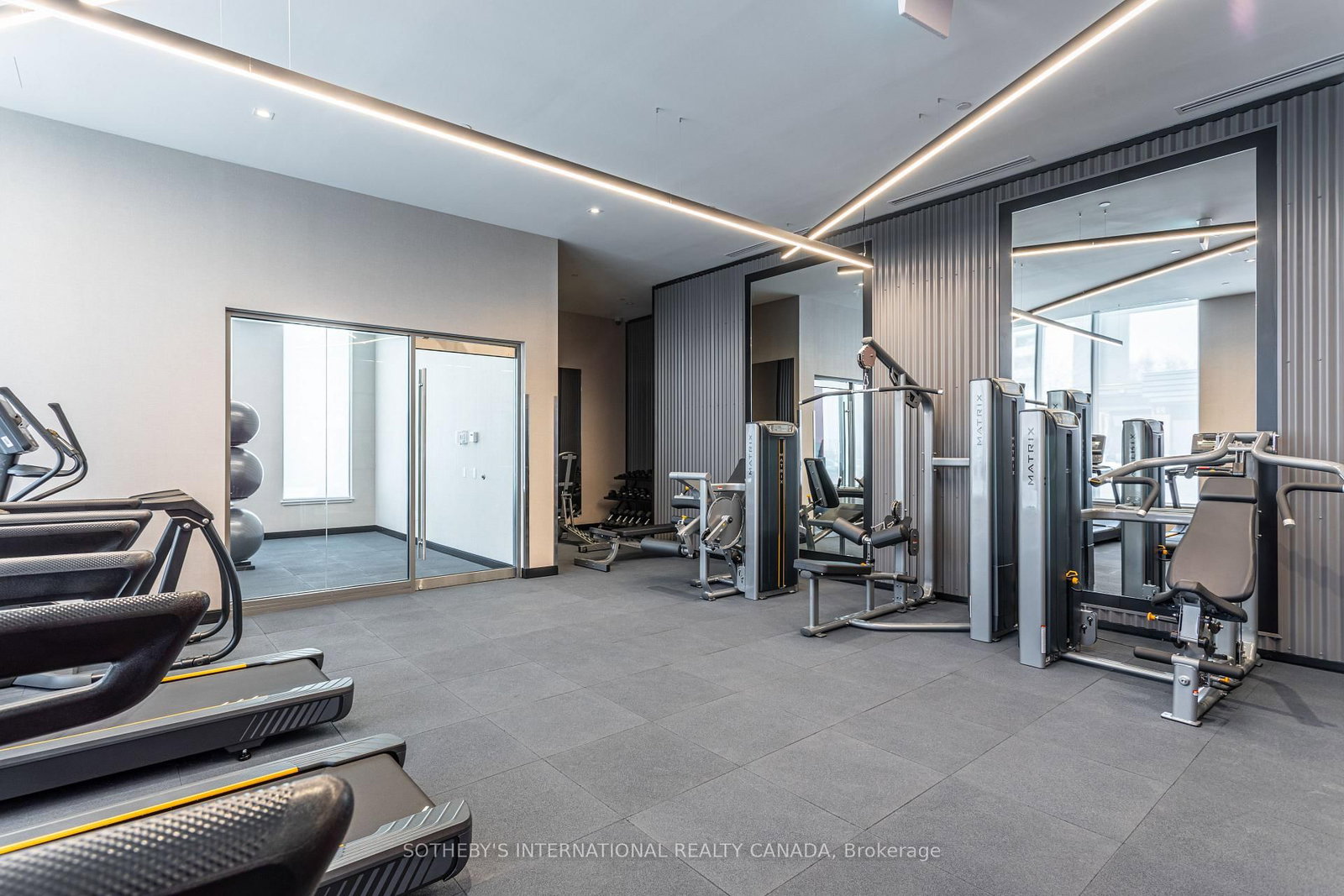 212 King William Street E, Unit 313 - Photo 35