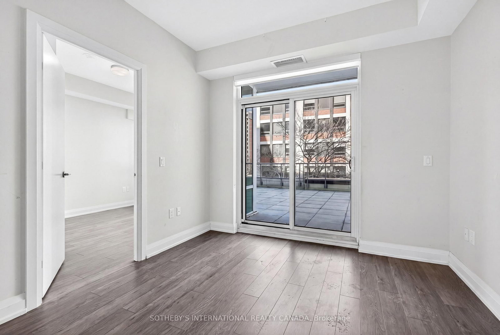 212 King William Street E, Unit 313 - Photo 8