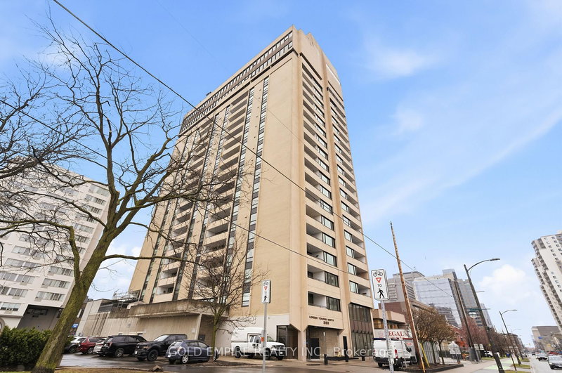 home for sale on 701-389 Dundas Street