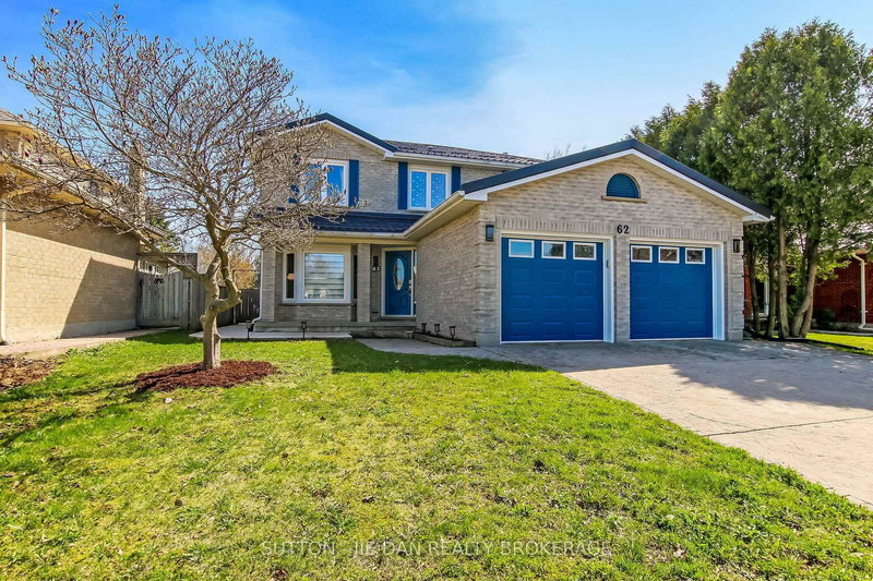 home for sale on 62 BARRYDALE Crescent