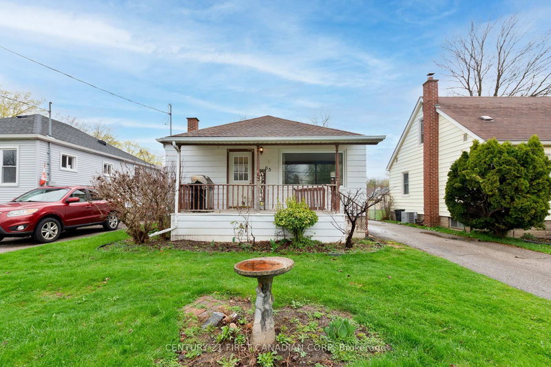 65 First Ave, St. Thomas, N5R 4N3 | Image 2