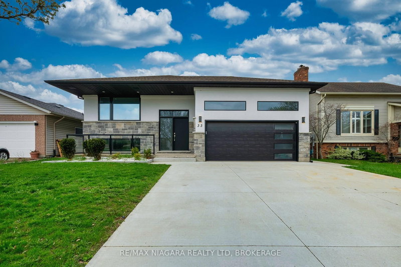 33 West Farmington Dr, St. Catharines, Ontario