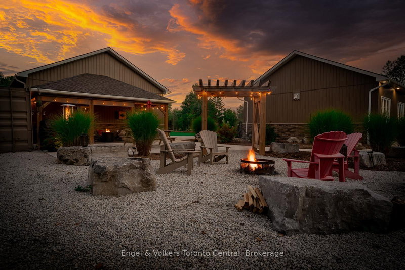 242 SOMERS St, Georgian Bluffs, N4K 6V5 | Image 3